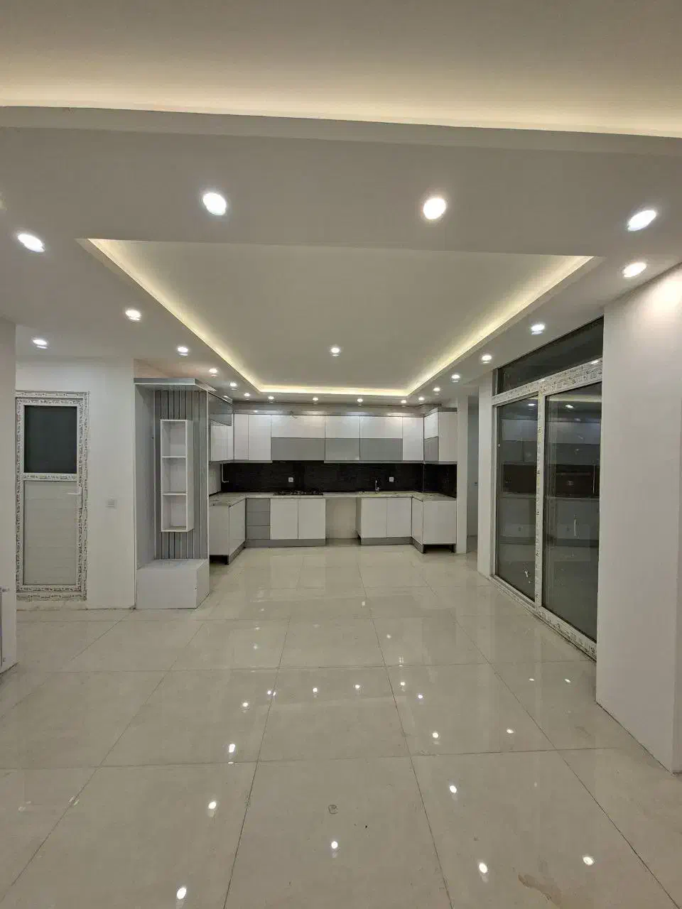 تک واحدی،۱۰۰ متر،خیابان اسکله|فروش آپارتمان|آستارا, |دیوار