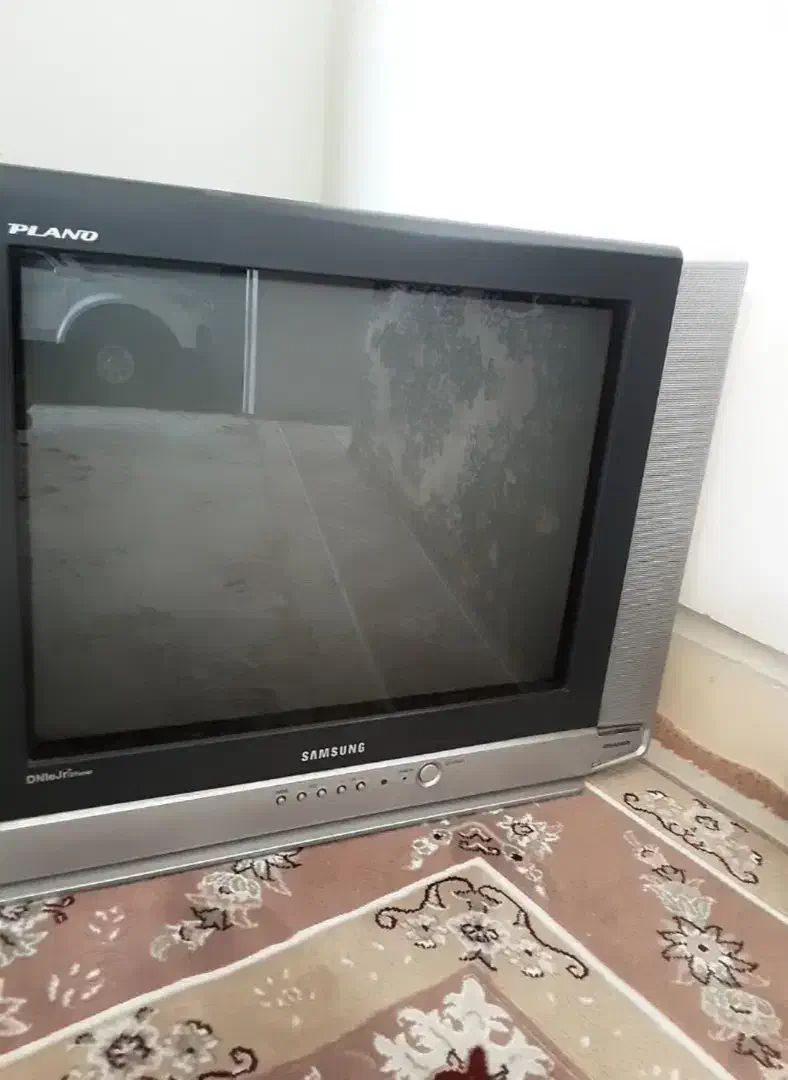 تلویزیون پاناسونیک و سامسونگ|تلویزیون و پروژکتور|تهران, شهرک شهید رجایی (کوی نوبنیاد)|دیوار