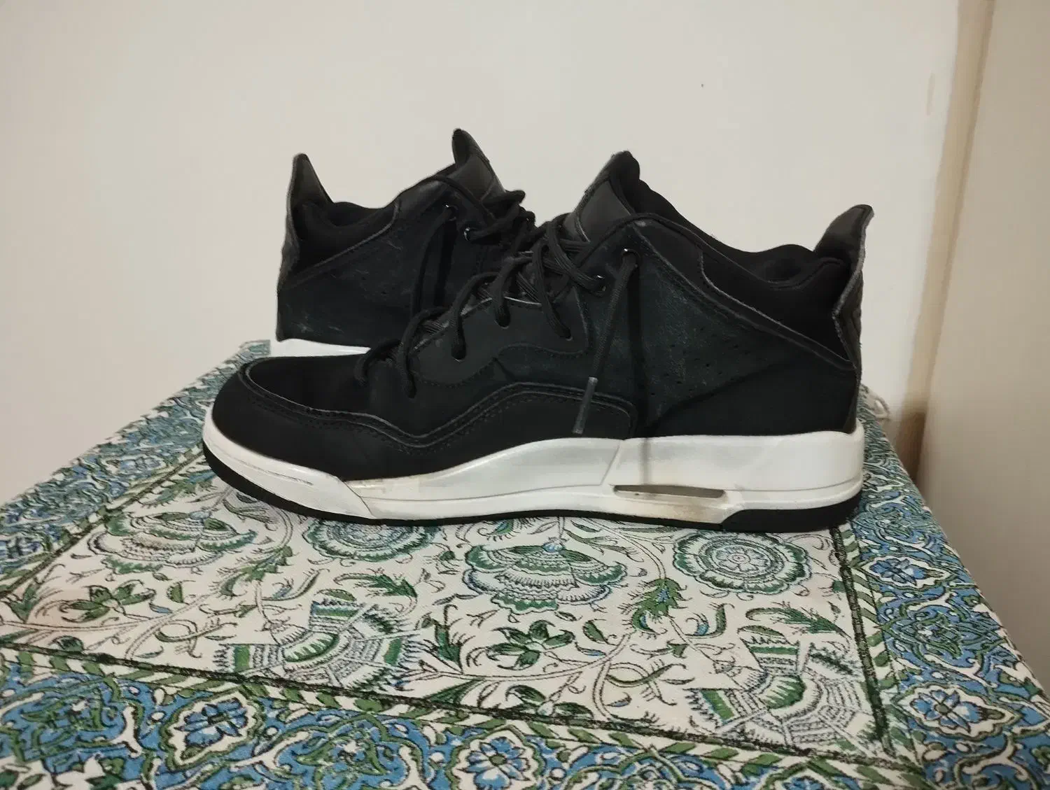 نایک ایر جردن ۳ کورت ساید ۲۳ مشکی|کیف، کفش، کمربند|تهران, بوستان چیتگر|دیوار