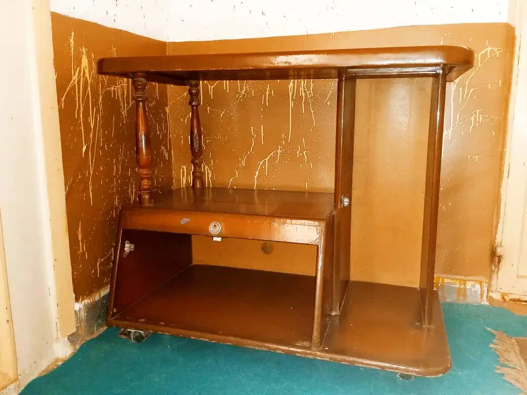 miz|میز تلویزیون|لار, |دیوار