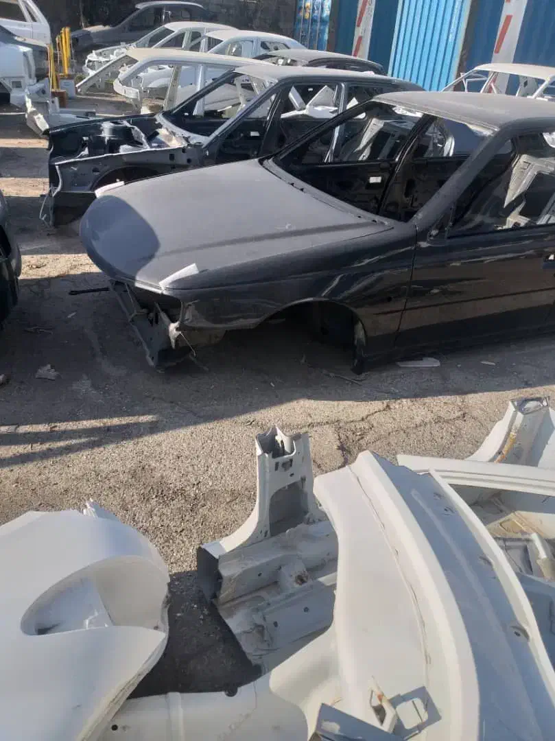 بدنه رنگ فابریک و کوره ای ماشین فروشگاه بدنه صادق|قطعات یدکی و لوازم جانبی|بندرعباس, |دیوار