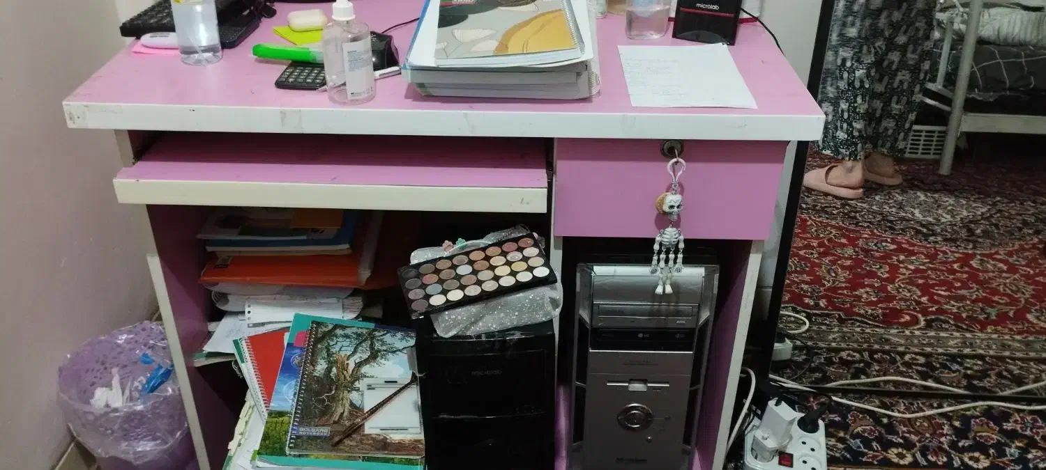 میز کامپیوتر یا تحریر|میز تحریر و کامپیوتر|اهواز, گلستان|دیوار