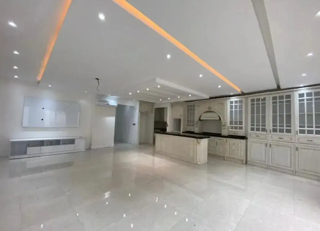 گلسار/۱۳۱متر/تکواحدی/طبقه دوم/خیابان۱۰۴|فروش آپارتمان|رشت, گلسار|دیوار