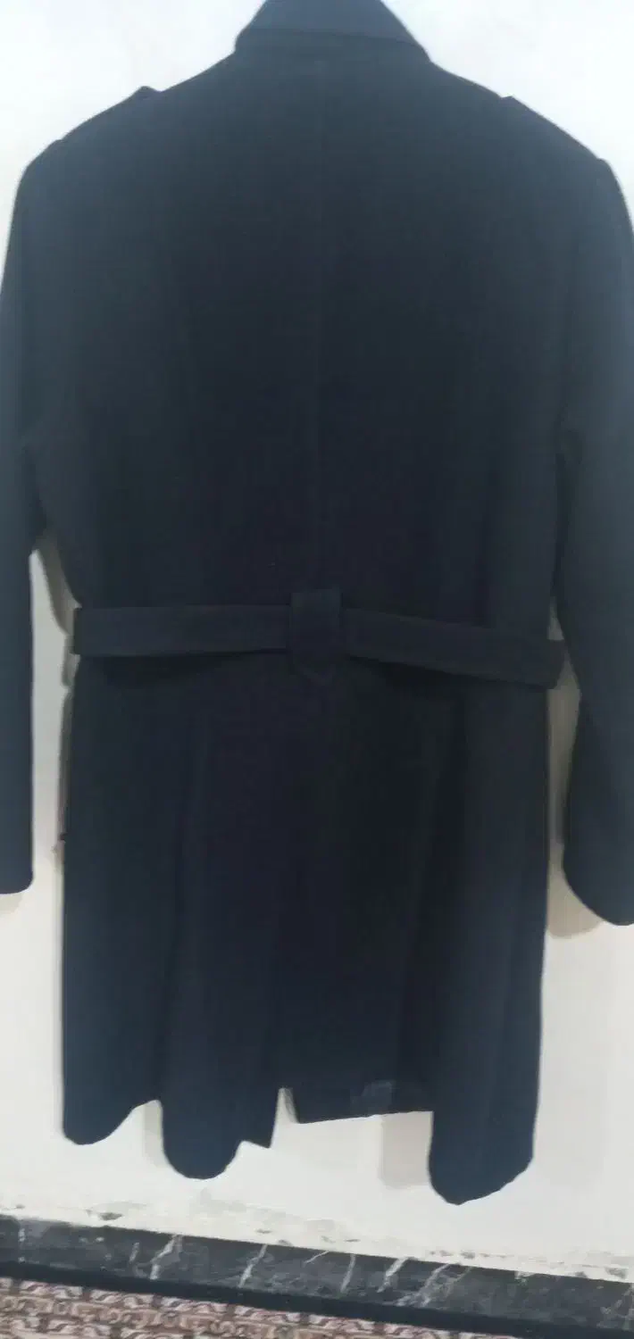 پالتوزنانه|لباس|زابل, |دیوار