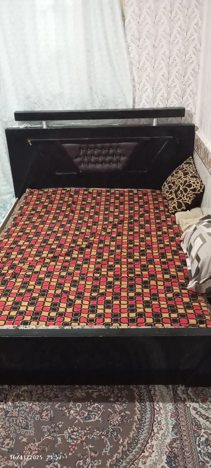 تخت دونفره با تشک رویال اصل|تخت و سرویس خواب|یاسوج, |دیوار