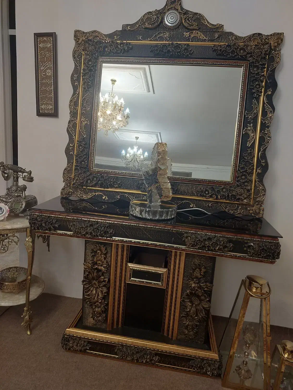 اینه و کنسول|بوفه، ویترین، کنسول|سلماس, |دیوار