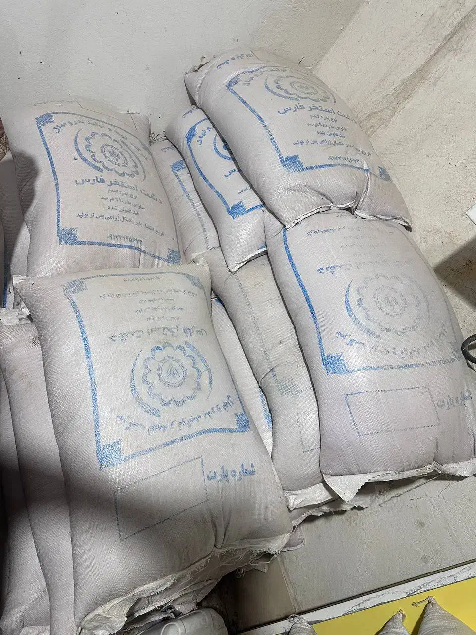 فروش گندم و کود|گل و گیاه طبیعی|اشکنان, |دیوار