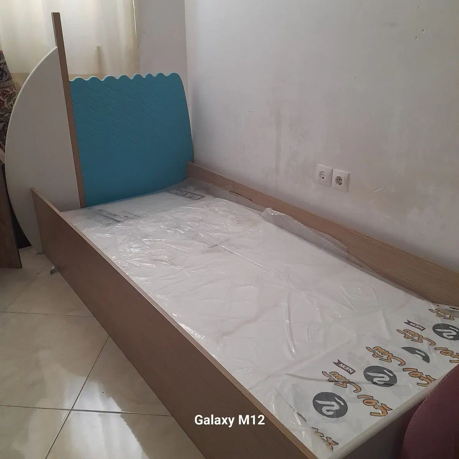 تخت|تخت و سرویس خواب|قم, انسجام|دیوار