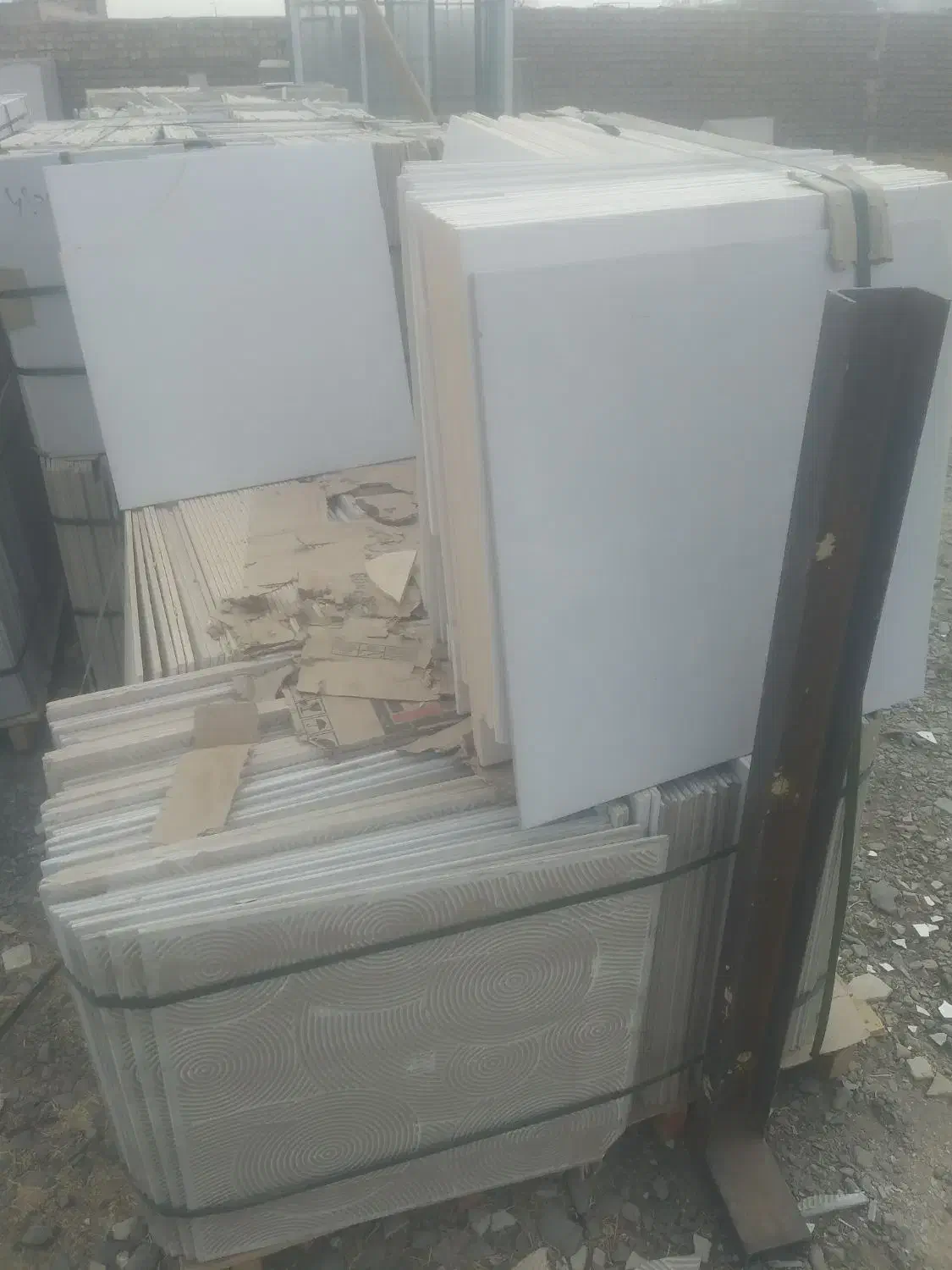 سرامیک خاک سفید 60*60قیمت فقط متری 90هزار|مصالح و تجهیزات ساختمان|نیشابور, مازول|دیوار