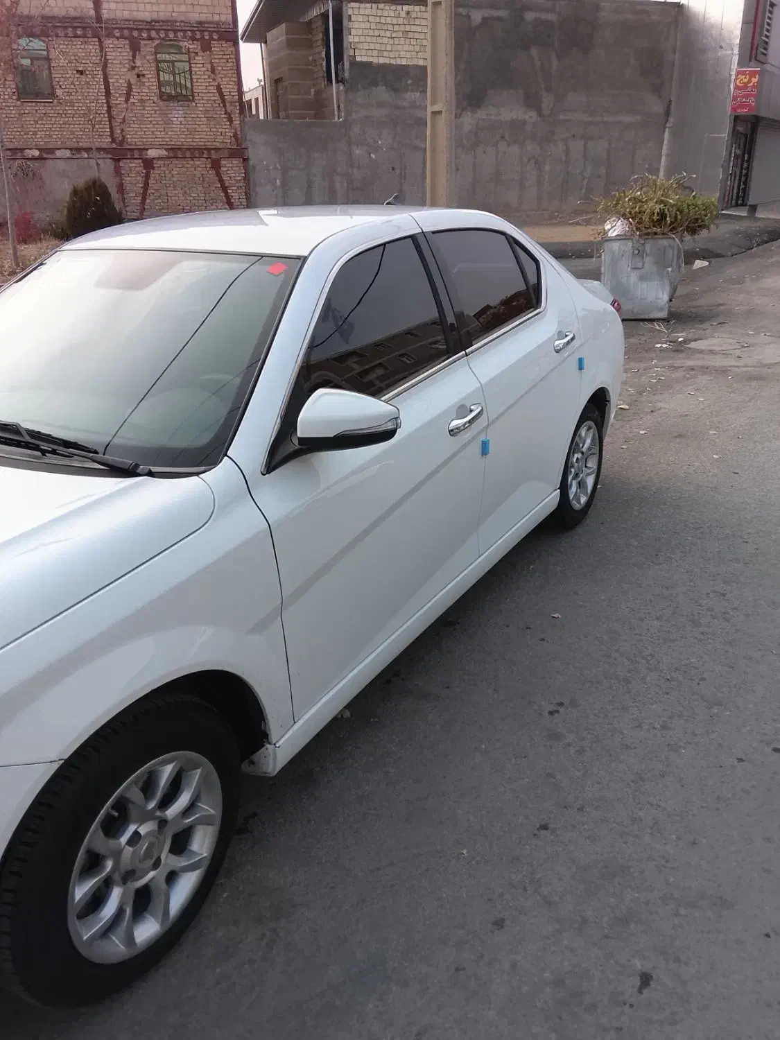 دنا معمولی مدل 1404|خودرو سواری و وانت|الیگودرز, |دیوار