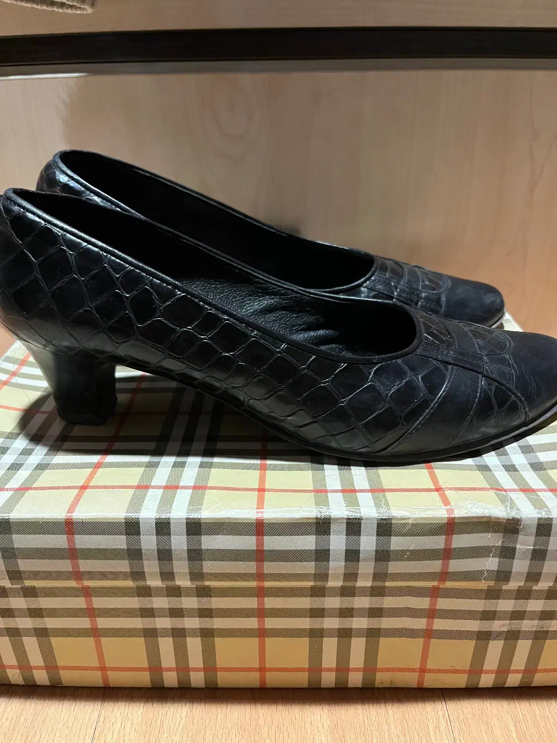 کفش مجلسی|کیف، کفش، کمربند|کرج, اتحاد|دیوار