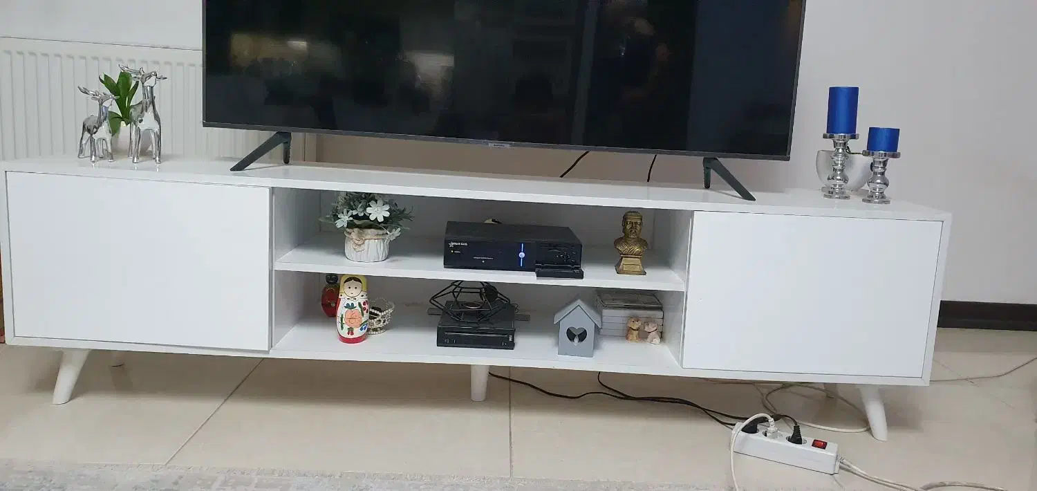 میزتلویزیونی|میز تلویزیون|شاهین‌شهر, فردوسی|دیوار