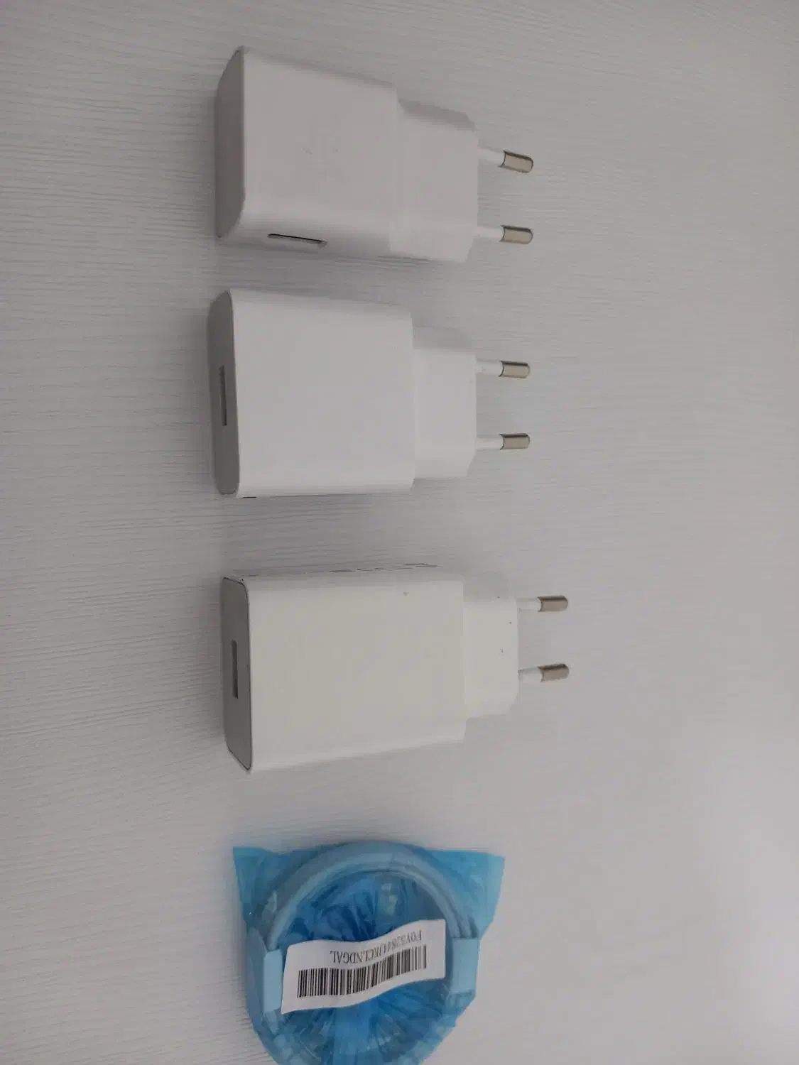 تعدادی کله شارژراصلی|لوازم جانبی موبایل و تبلت|کرمانشاه, |دیوار