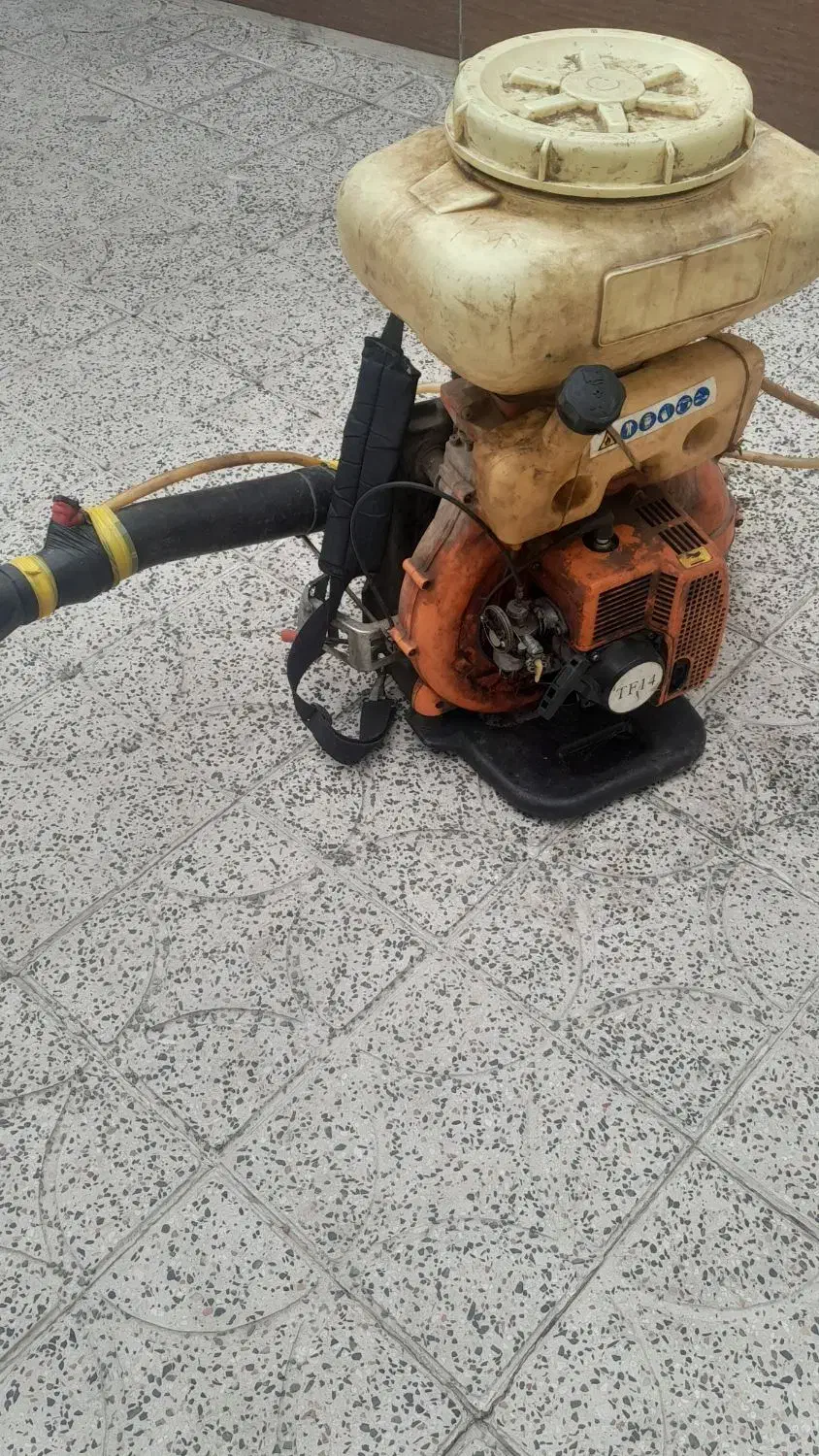 موتور سم‌پاش پشتی|ماشین‌آلات صنعتی|پارس‌آباد, |دیوار