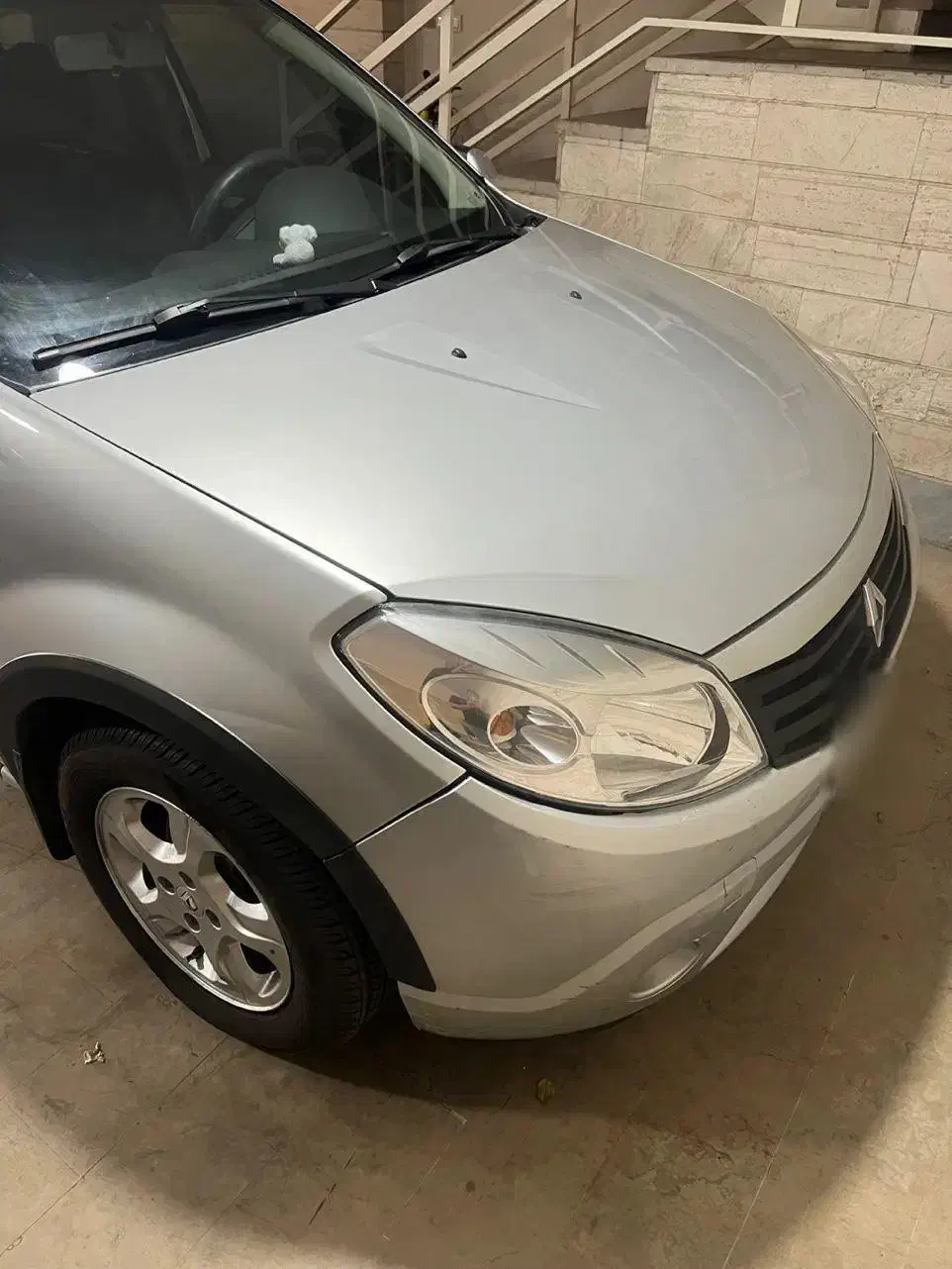 ساندرو مدل ۹۵ اتوماتیک|خودرو سواری و وانت|تهران, میرداماد|دیوار