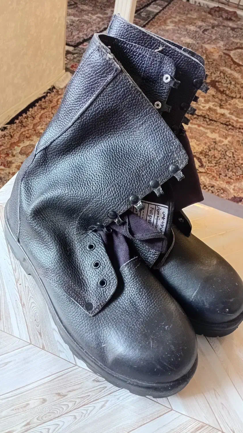 پوتین سایز ۴۷و۴۸ برزگ پا|کیف، کفش، کمربند|مشهد, عبادی|دیوار