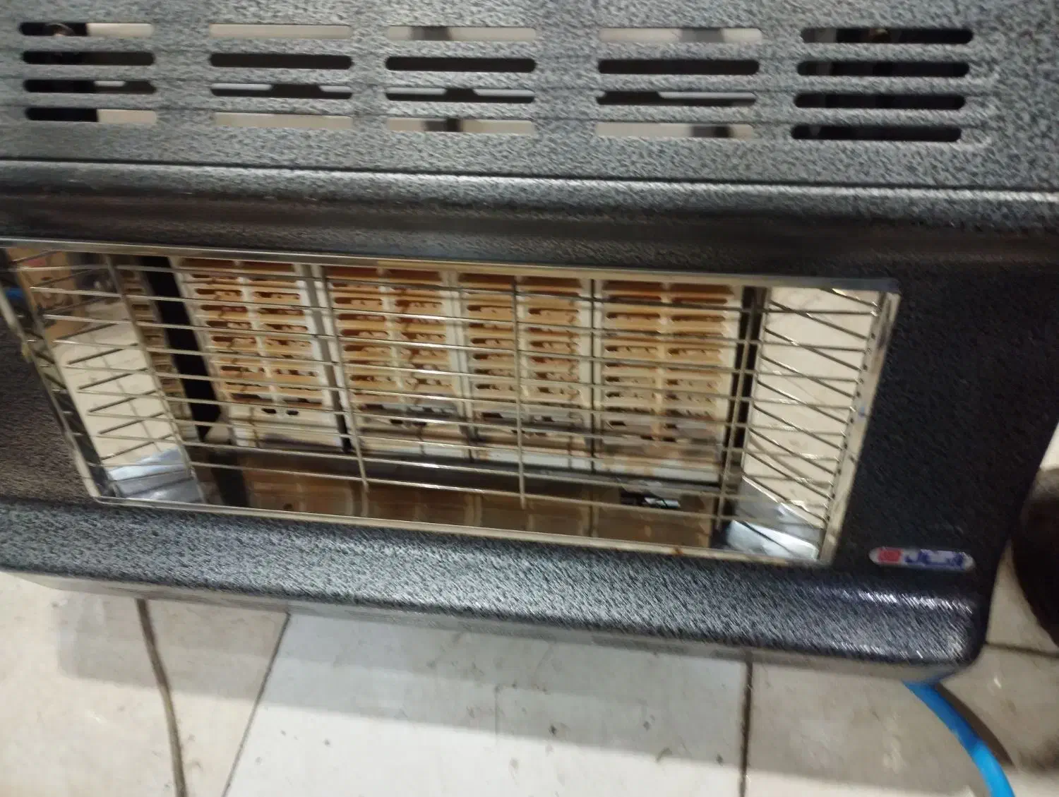 بخاری گازی زمینی و دیواری|بخاری، هیتر، شومینه|فولادشهر, C5|دیوار