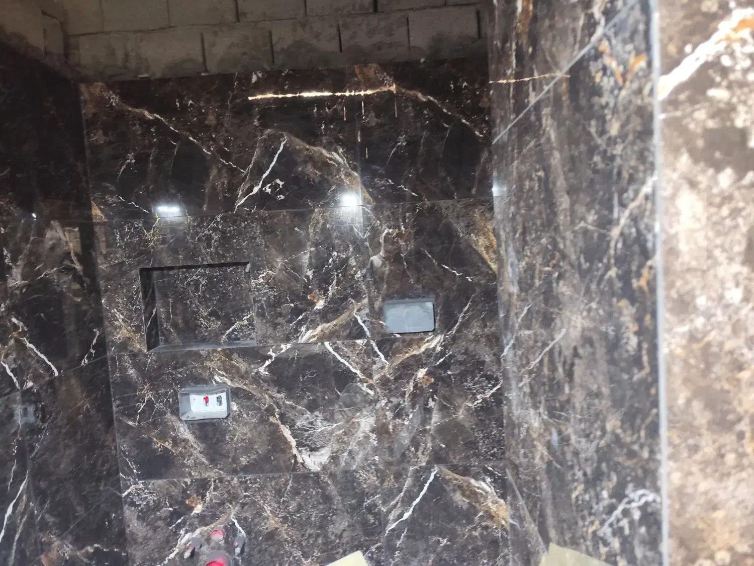 کاشی و سرامیک کاری و بازسازی سرویس و حمام|خدمات پیشه و مهارت|قشم, |دیوار