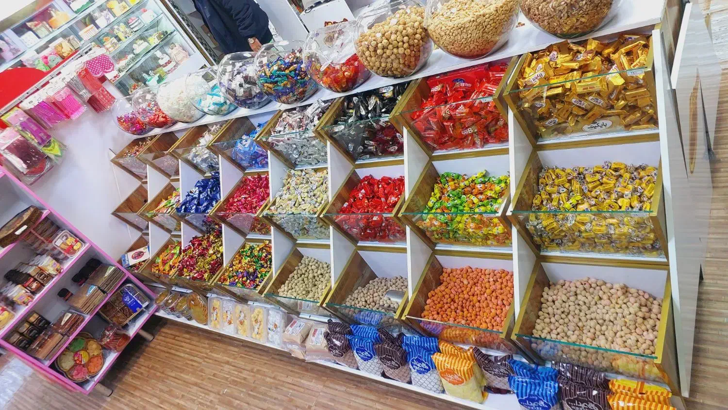 طبقه فروشگاهی|فروشگاه و مغازه|سنندج, |دیوار