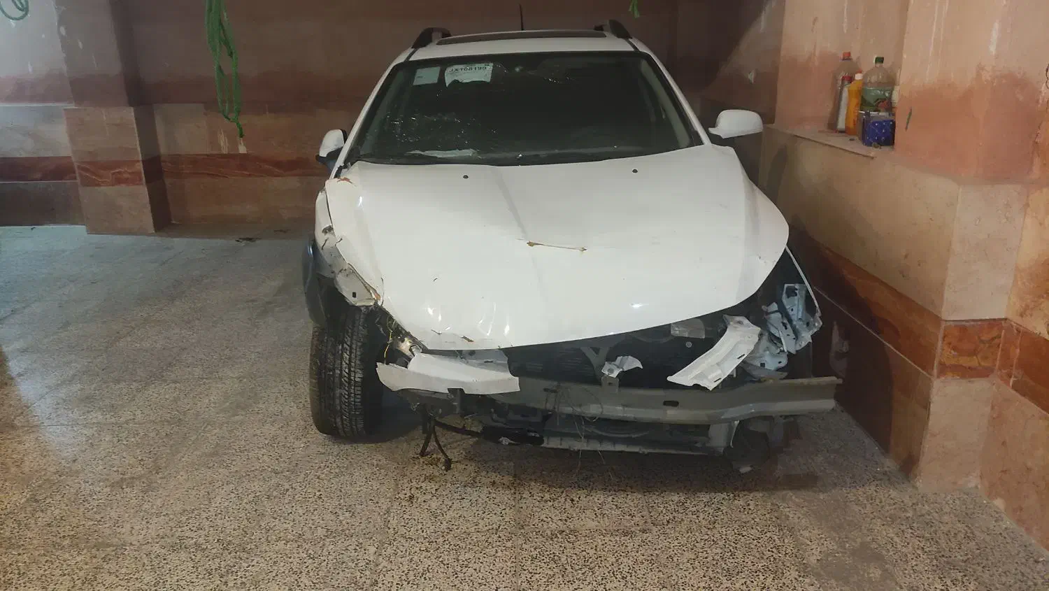 اچ سی کراس مدل ۹۷ کارکرد ۴۵۰۰۰ تصادفی|خودرو سواری و وانت|کرمانشاه, |دیوار