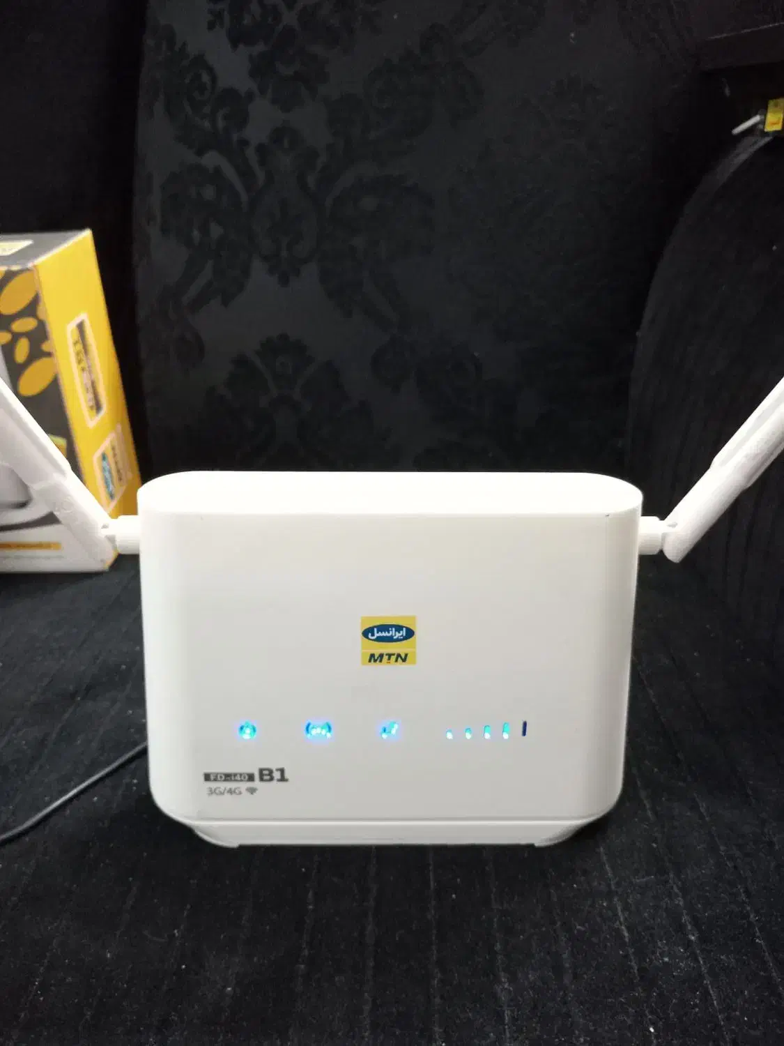 مودم ایرانسل مدل i40 b1 کاملا سالم|مودم و تجهیزات شبکه|پاکدشت, شهرک امام رضا|دیوار