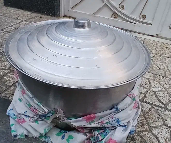 دیگ بزرگ و اجاق گاز سه شعله بزرگ|ظروف پخت‌وپز|تهران, بهداشت|دیوار