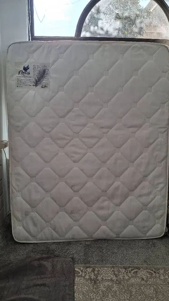 تخت و تشک|تخت و سرویس خواب|فلاورجان, |دیوار