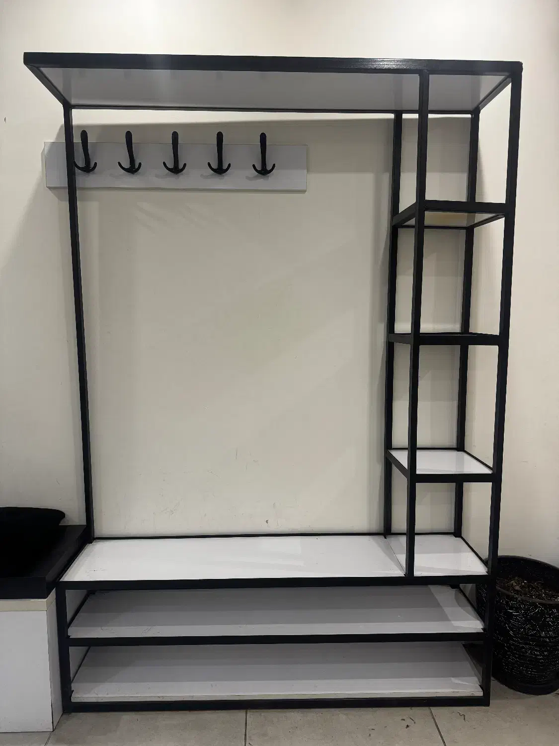 فروشی|آرایشگاه و سالن‌های زیبایی|بابل, |دیوار