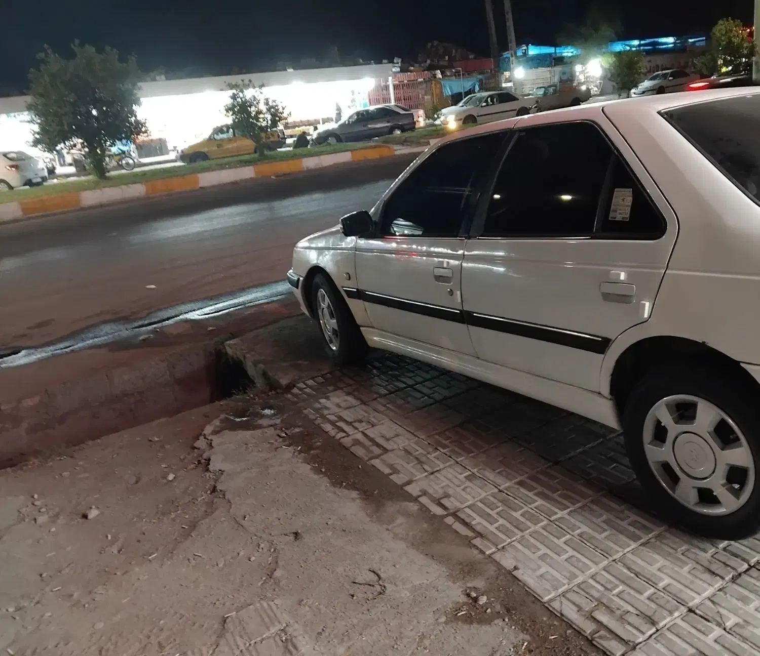 پارس مدل ۸۶ دوگانه کارخانه|خودرو سواری و وانت|جیرفت, |دیوار
