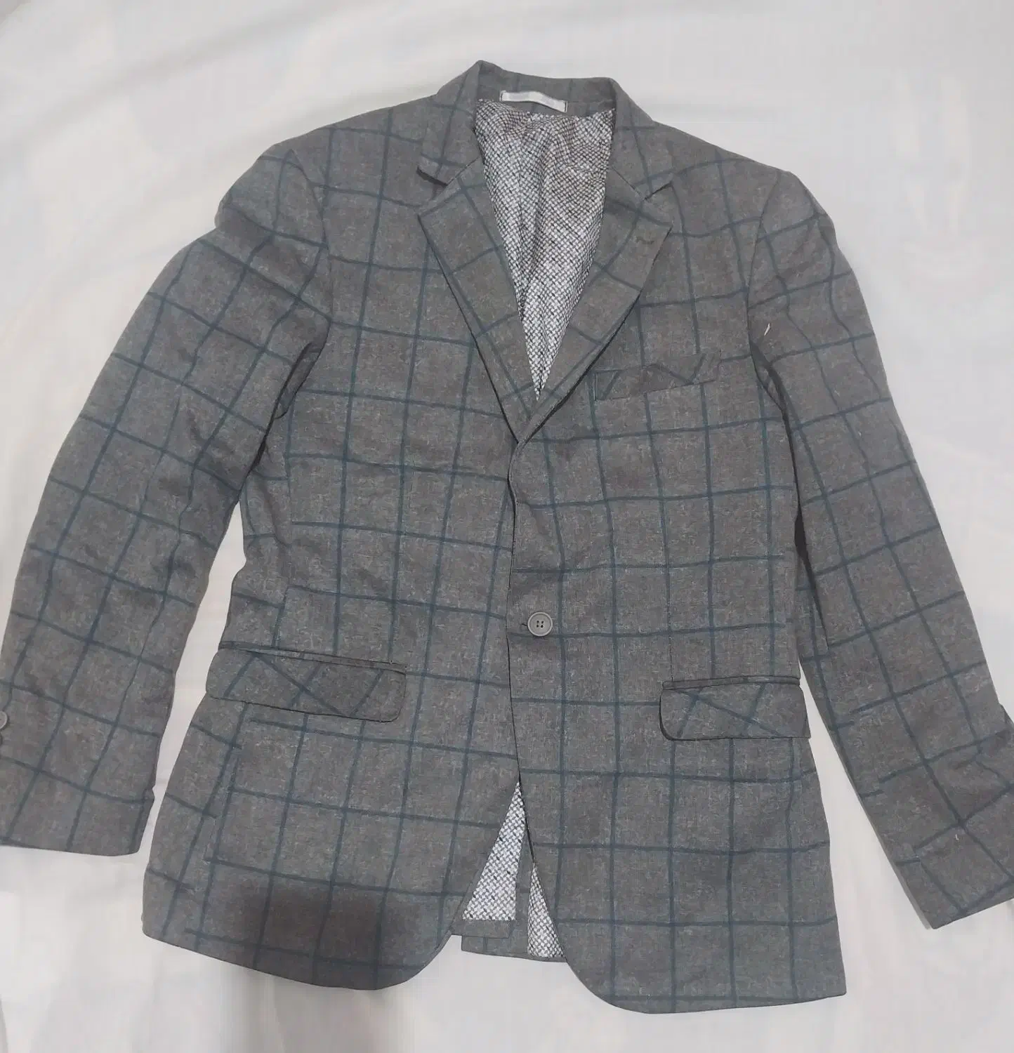 لباس مردانه|لباس|خوی, |دیوار