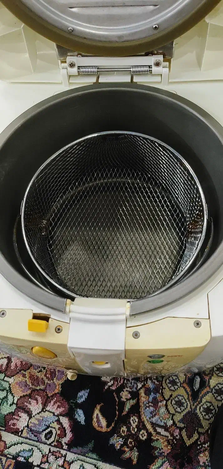 کتری  و سرخ کن|قوری، کتری، قهوه‌ساز دستی|بیرجند, |دیوار