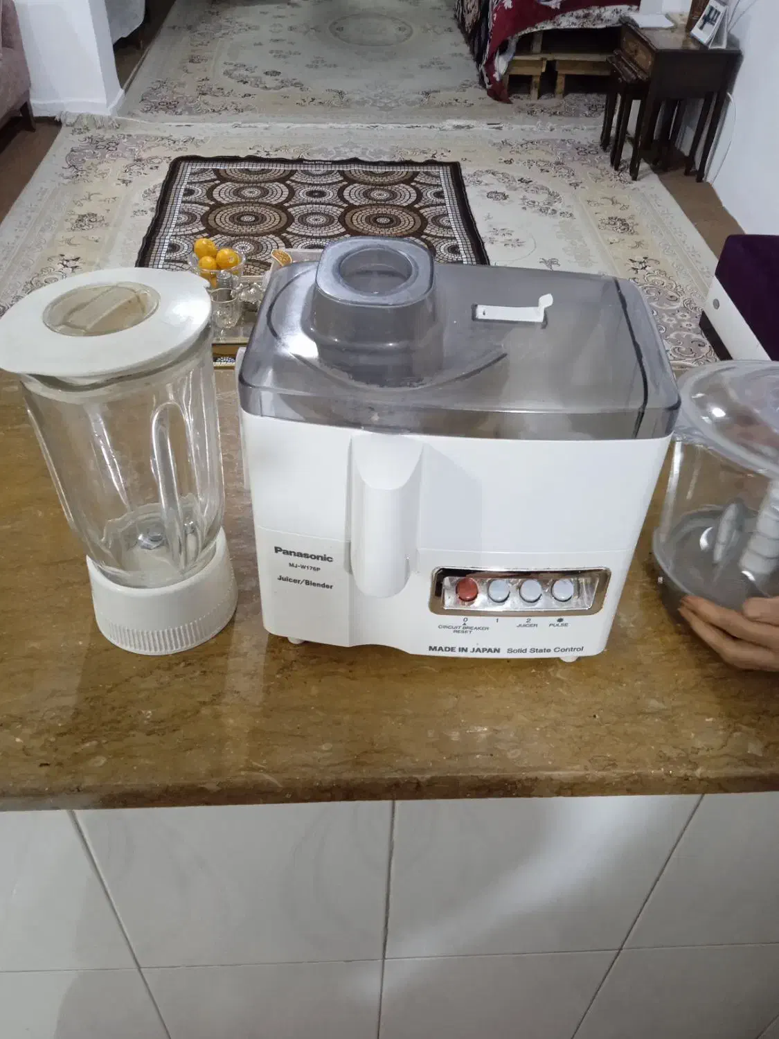 آبمیوه گیری و مخلوط کن|آبمیوهگیر و آبمرکباتگیر|شیراز, قلعه شاهزاده بیگم|دیوار