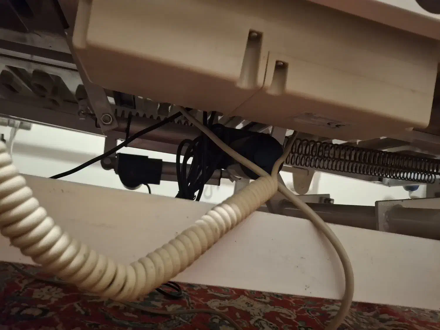 تخت برقی بیمارستانی|پزشکی|تهران, هروی|دیوار