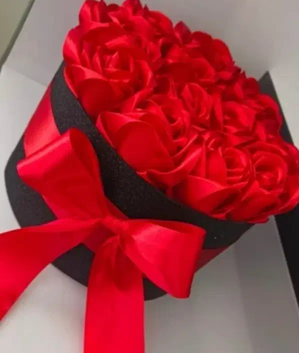 دسته گل روبانی|گل مصنوعی|ایلام, |دیوار