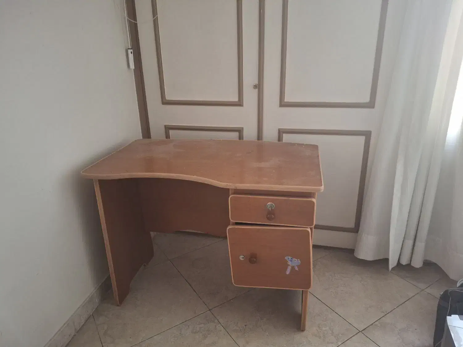 میز کامپیوتر|میز تحریر و کامپیوتر|مشهد, آزادشهر|دیوار