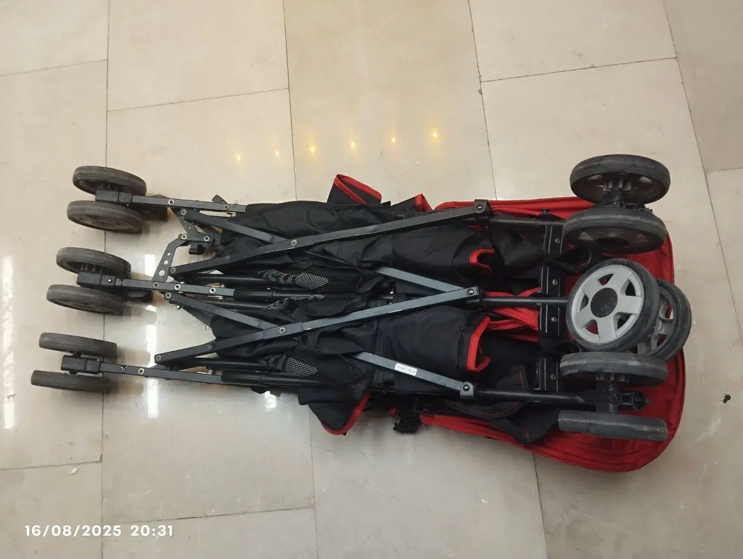 کالسکه دو قلو|کالسکه و لوازم جانبی|شیراز, آزادگان|دیوار