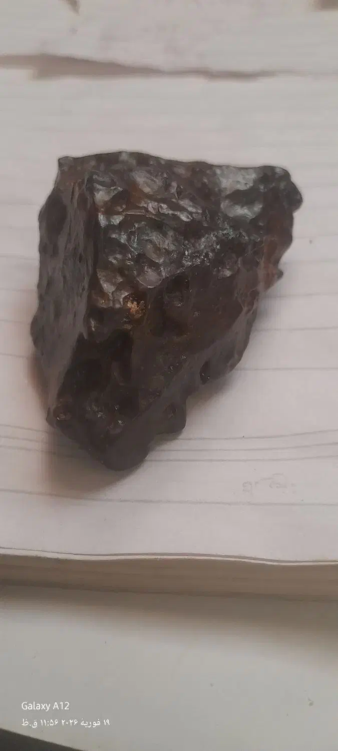 شهاب سنگ|کلکسیون اشیاء عتیقه|نیشابور, گنبد سبز|دیوار