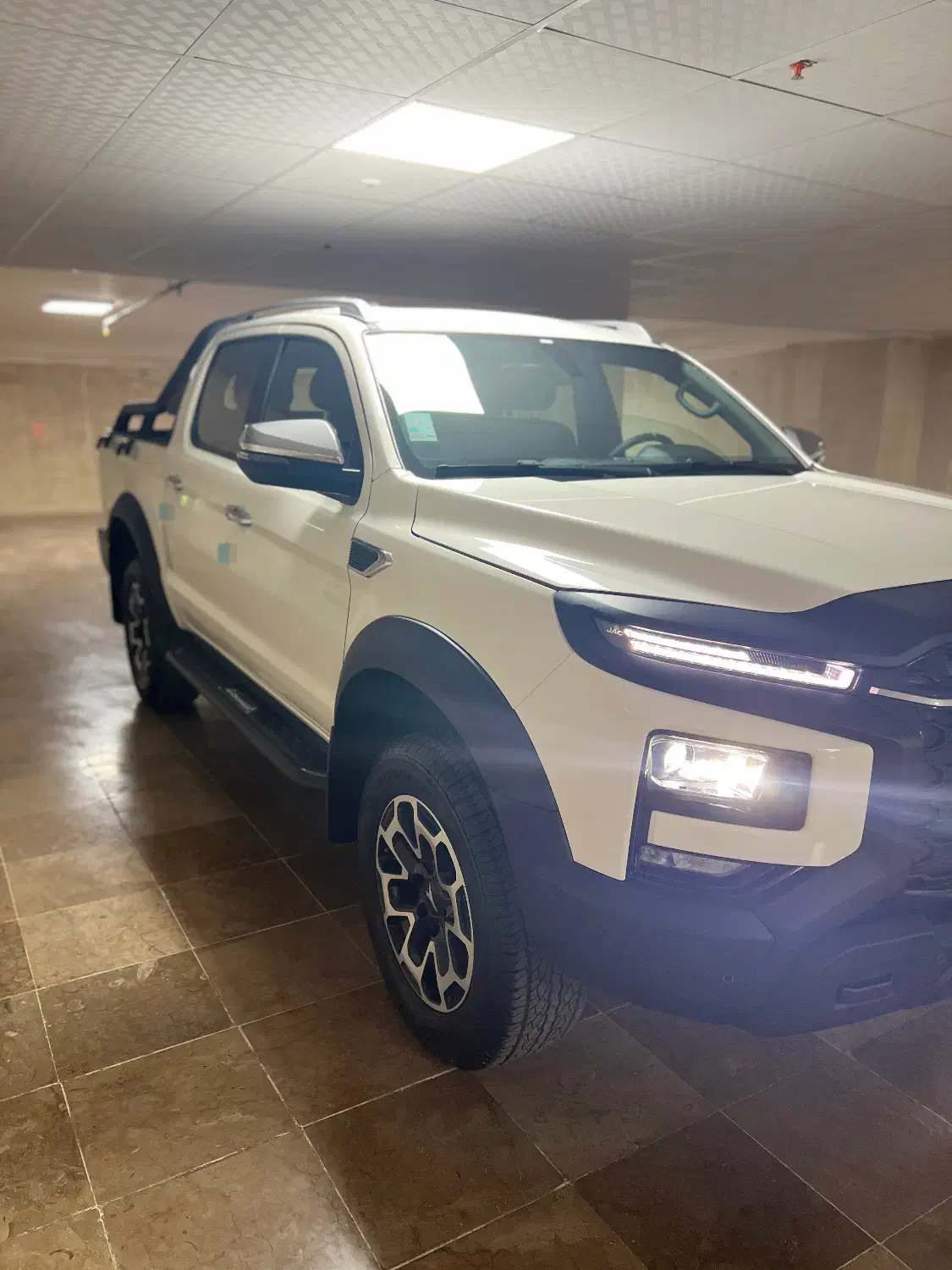 T9 کی ام سی|خودرو سواری و وانت|محمدشهر, محمدشهر|دیوار