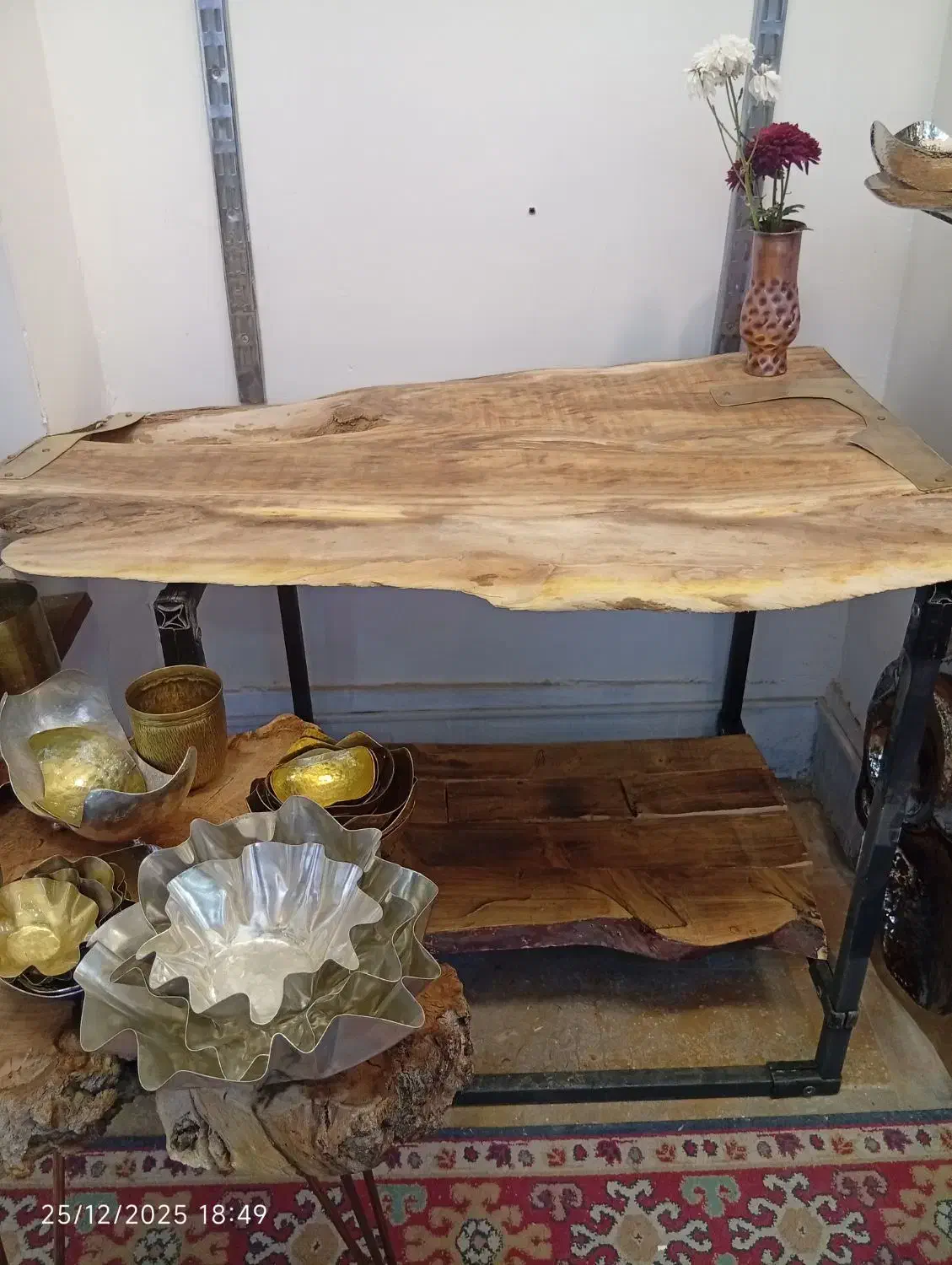 میز|فروشگاه و مغازه|اصفهان, نقش جهان|دیوار