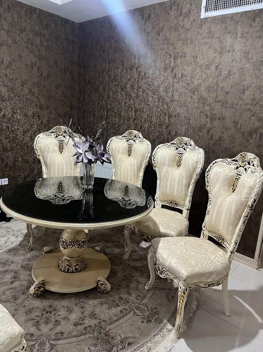 میز ناهار خوری ۴ نفره|میز و صندلی غذاخوری|محمدشهر, محمدشهر|دیوار