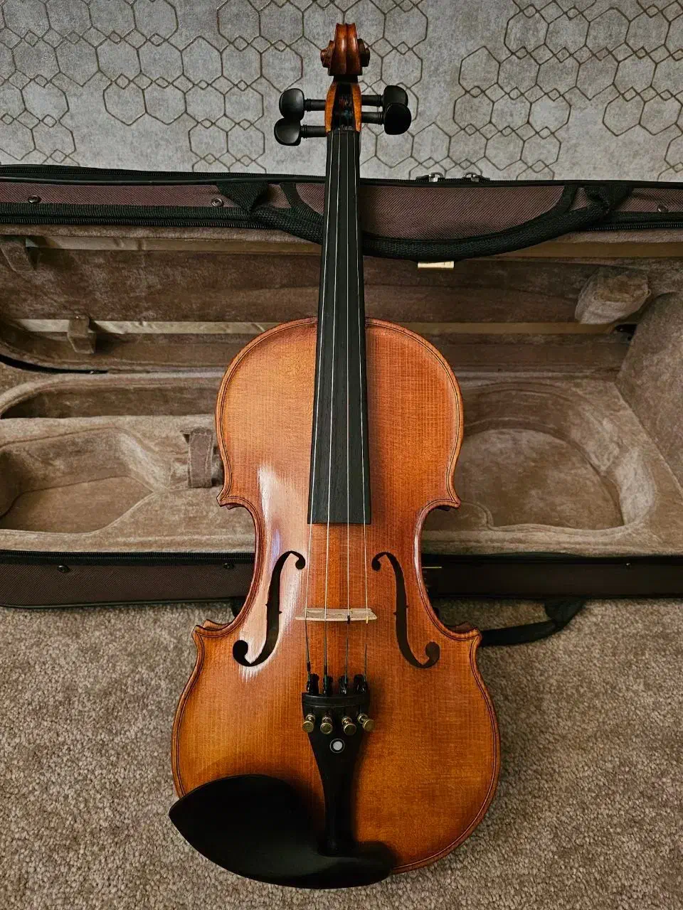 ویولن دست ساز و خوش صدای فول فر|ویولن|یزد, |دیوار