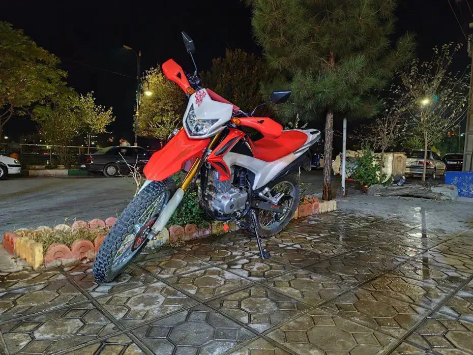 پرواز 200|موتورسیکلت|خرم‌آباد, |دیوار