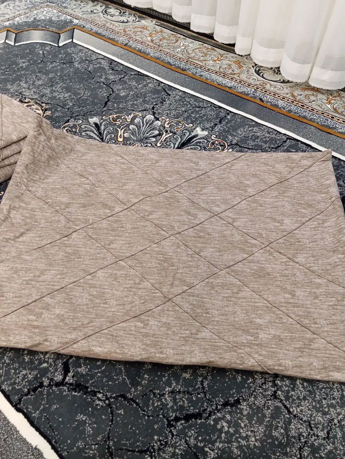 روبالشی وپتو|رختخواب، بالش، پتو|ارومیه, |دیوار