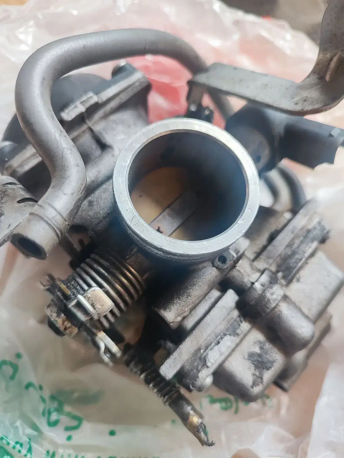 کاربراتور متور|قطعات یدکی و لوازم جانبی|بندر انزلی, کارآموزی|دیوار