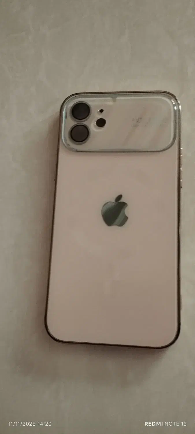 دو عدد قاب گوشی آیفون 12 نرمال|لوازم جانبی موبایل و تبلت|بجنورد, |دیوار