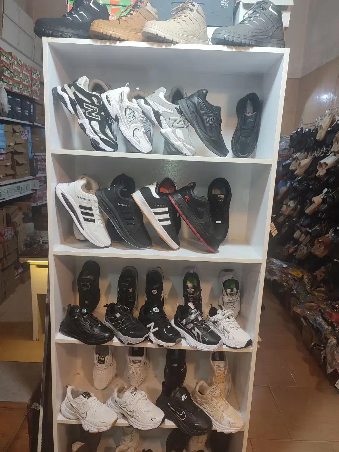 به علت تغییر شغل فروش یکجا|کیف، کفش، کمربند|مشکین‌دشت, |دیوار