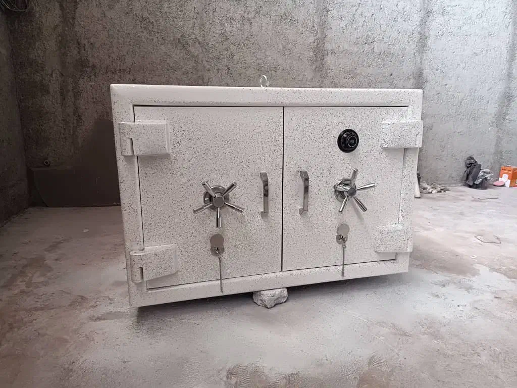 گاوصندوق زیرویترینی.رمز تایوان.ست طلایی|ابزارآلات|تهران, بازار|دیوار