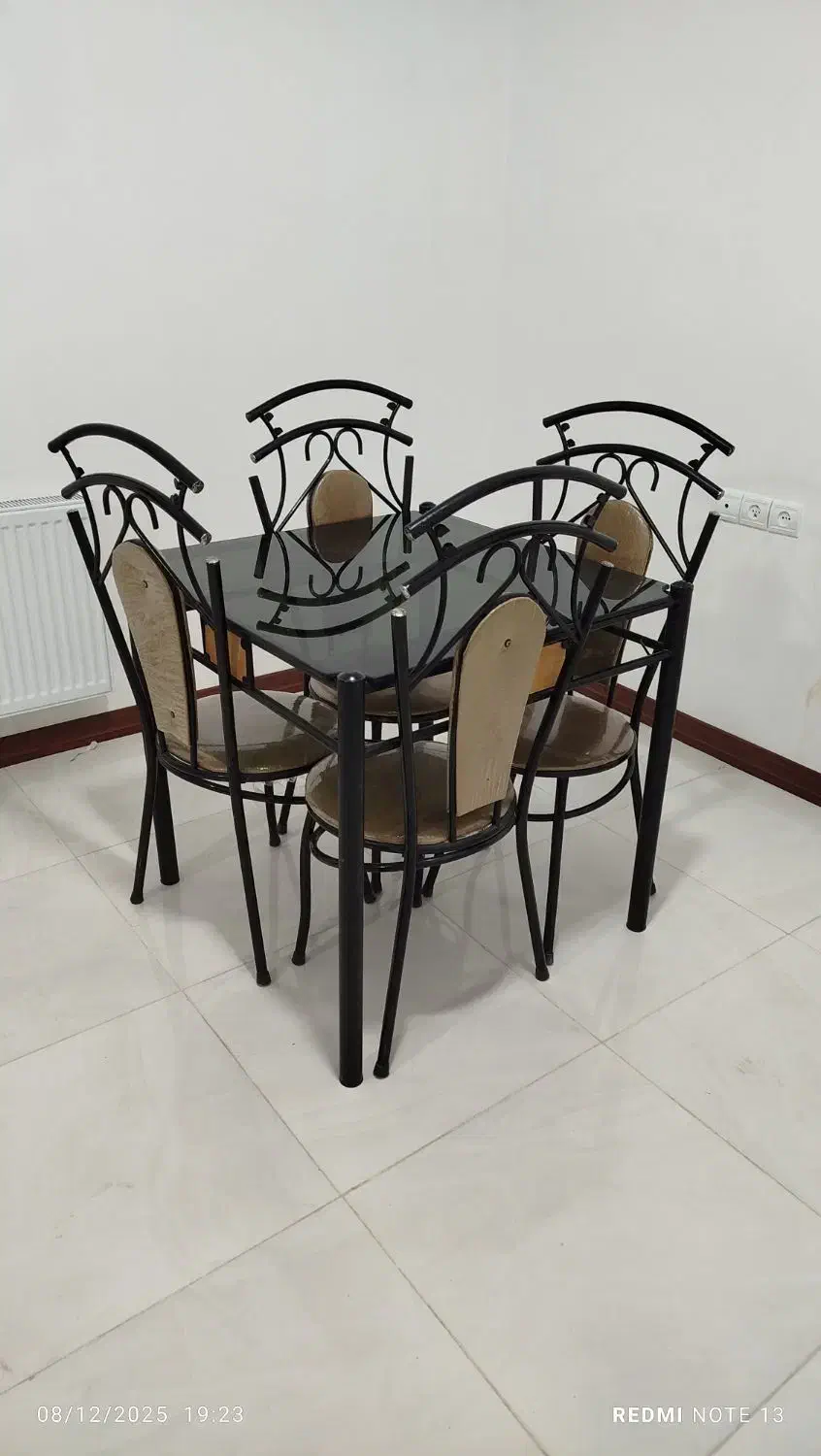 میز غذا خوری|مبلمان خانگی و میز عسلی|خمین, |دیوار