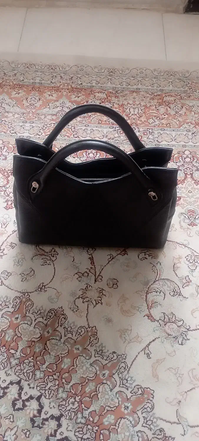 کیف|کیف، کفش، کمربند|اصفهان, لیمجیر|دیوار