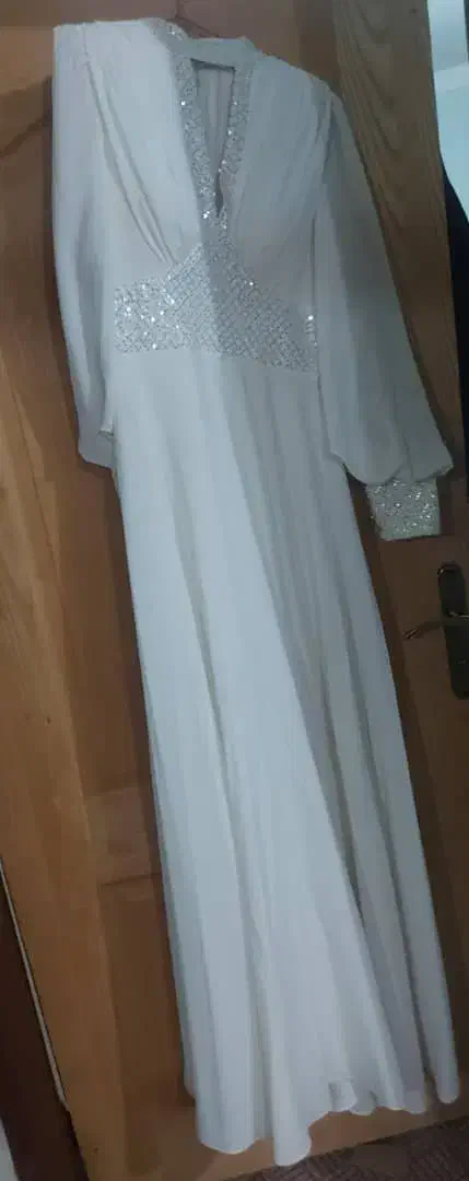 لباس عقد نامزدی|لباس|مسجد سلیمان, |دیوار